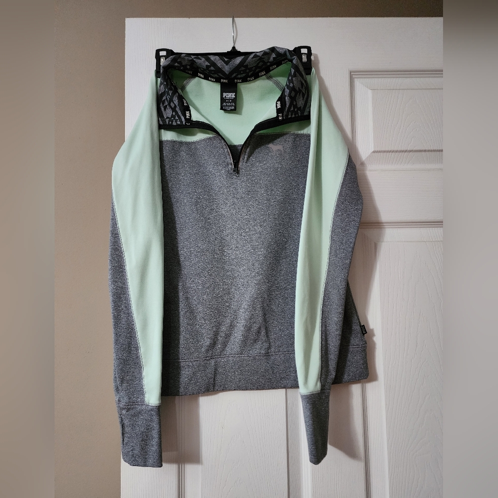 VS PINK quarter zip up